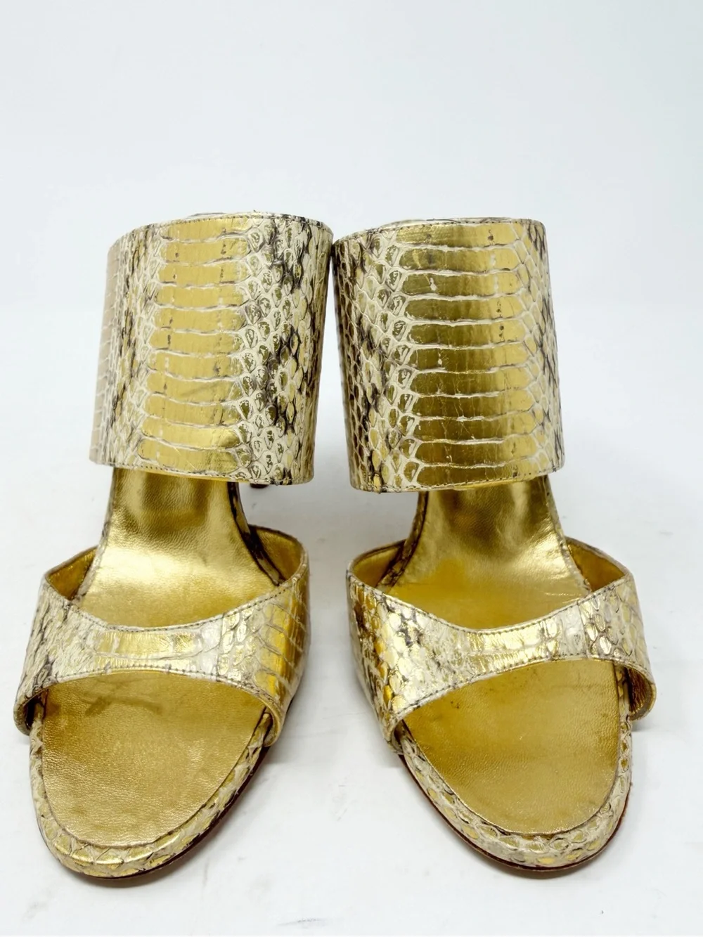 Manolo Blahnik manolo blahnik